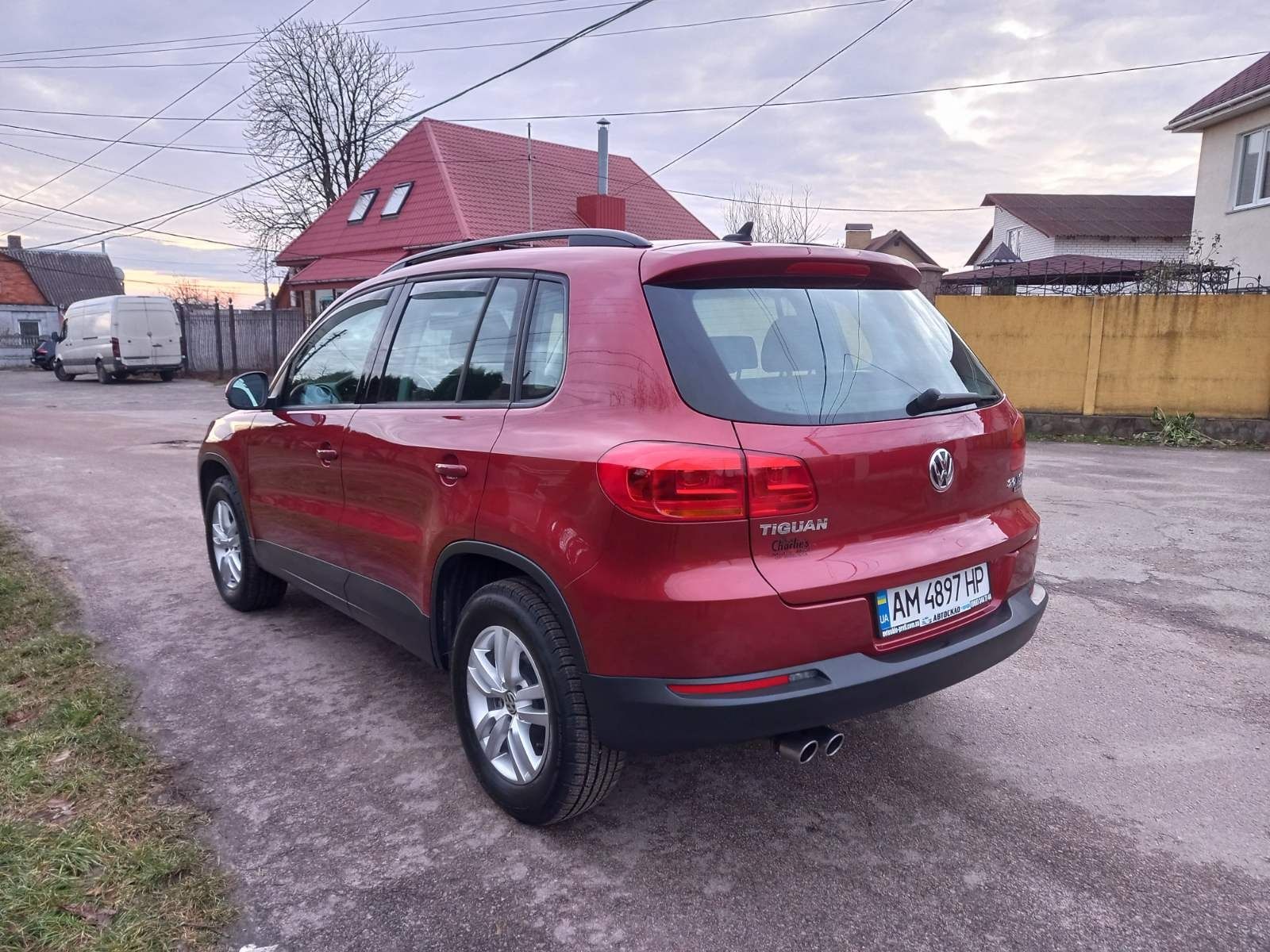 Volkswagen  Tiguan 2015