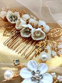 Ślubna złota ozdoba do włosów kwiaty perełki grzebyk akcesoria ślub