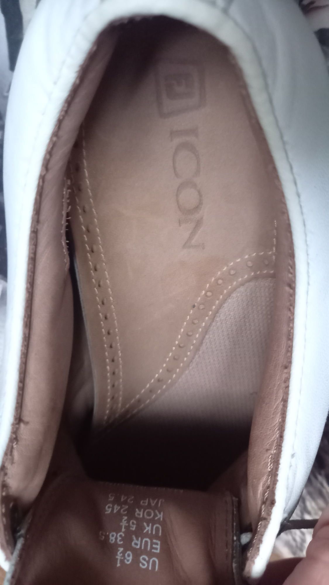 Buty do golfa skórzane FJ Icon black foot joy 38.5