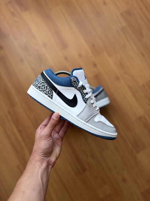 Чоловічі кросівки Nike розмір 44 28 см устілка оригінал