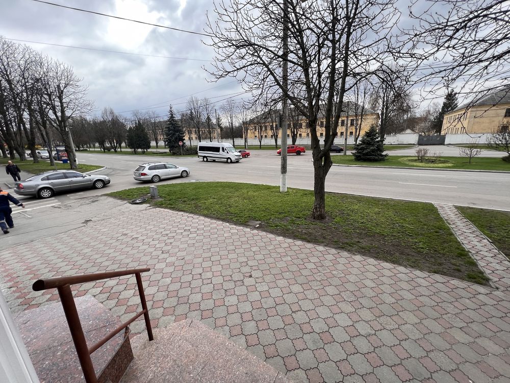Оренда приміщення магазину, Червона лінія, 76,6м2