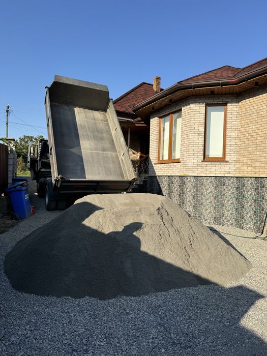 Пісок,щебень,отсев,вивіз смття.доставка,вантажні перевезення
