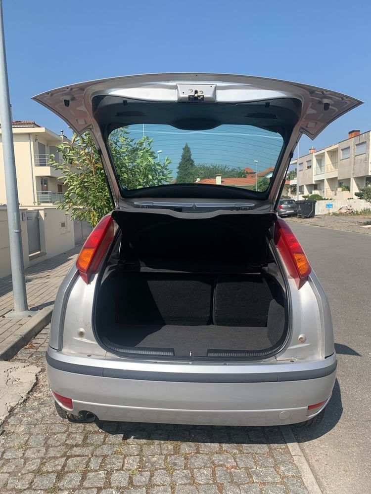 Ford Focus 1.4 de 2003
