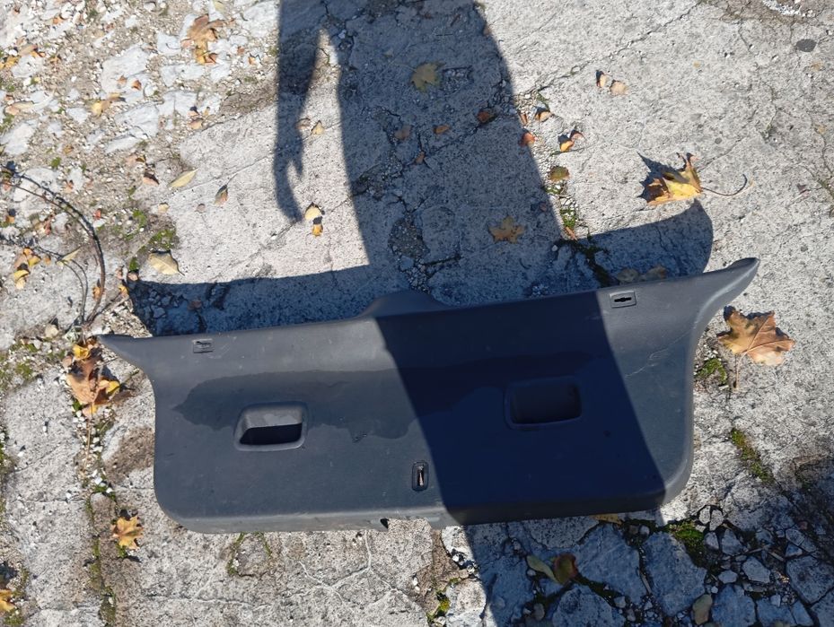 Plastik tapicerka Klapy bagażnika tył tylna Volkswagen Polo 4 IV 9N