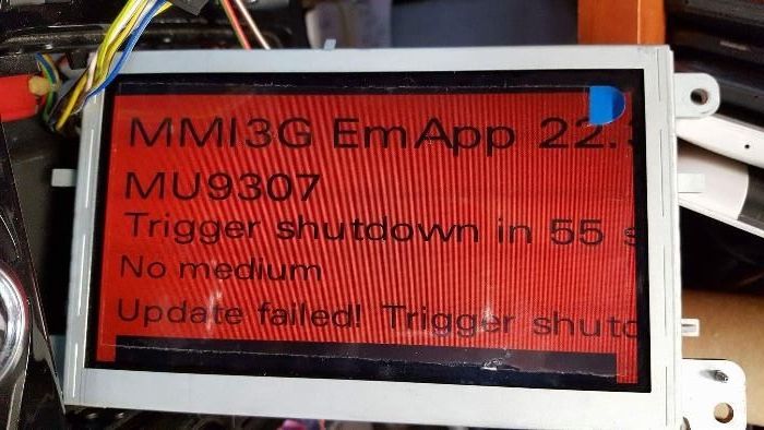 Naprawa Audi MMi 2G, 3G Basic, 3G High, 3G Plus, 3G+ czerwony ekran