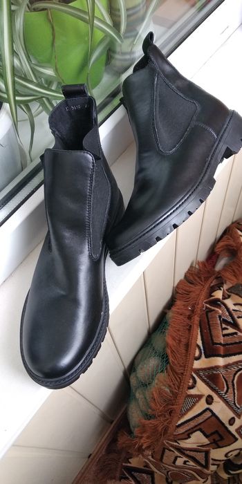 Ботинки (Челсі) р.40 чорні.