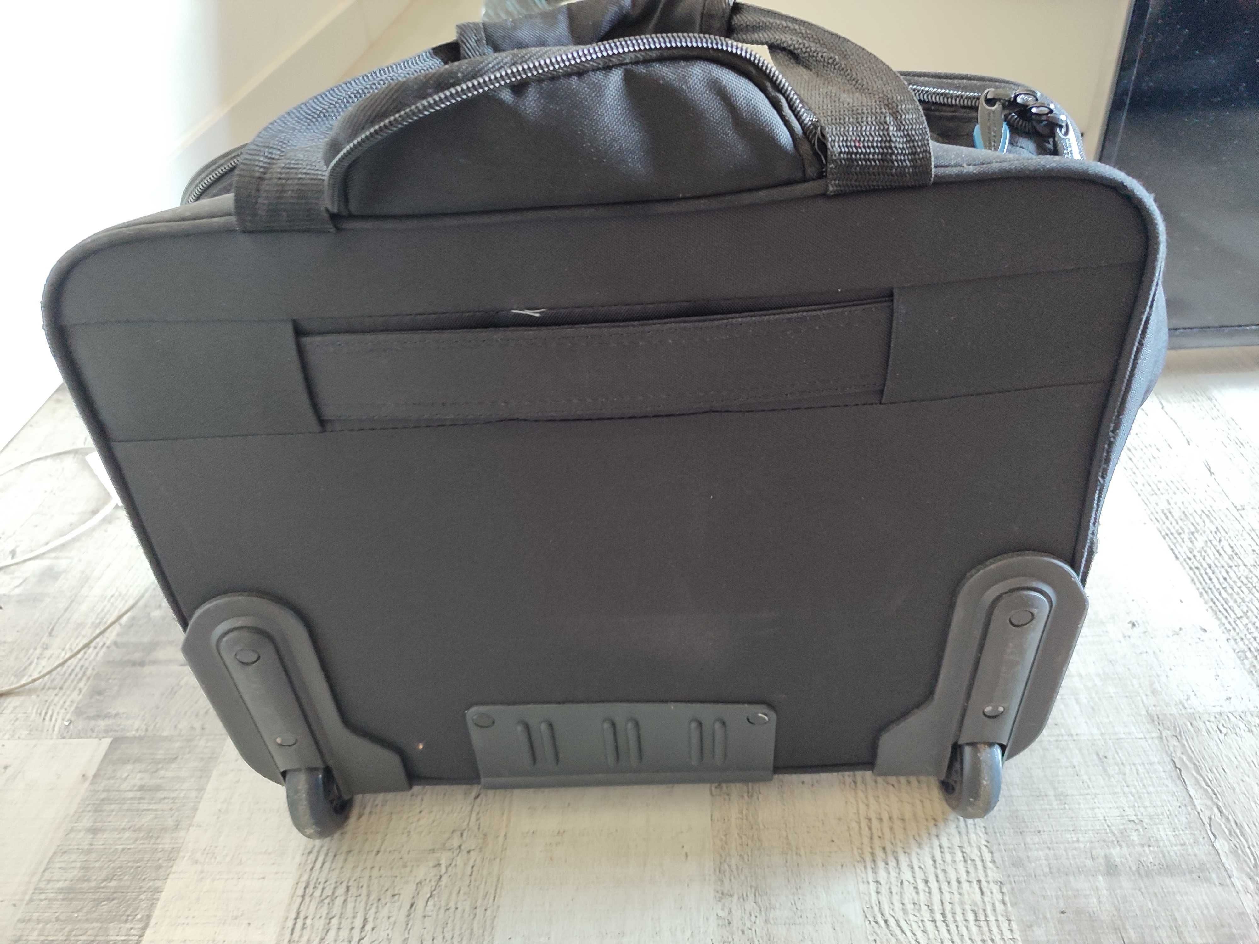 Mala para computador/ computer bag with wheels