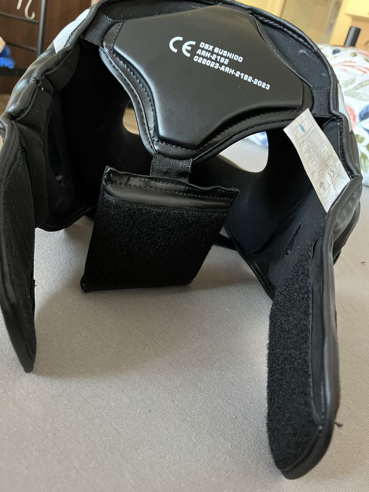 Kask do kickboxinga