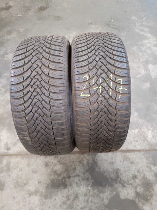 Opony 225/ 50 17 zima 2 sztuki falken