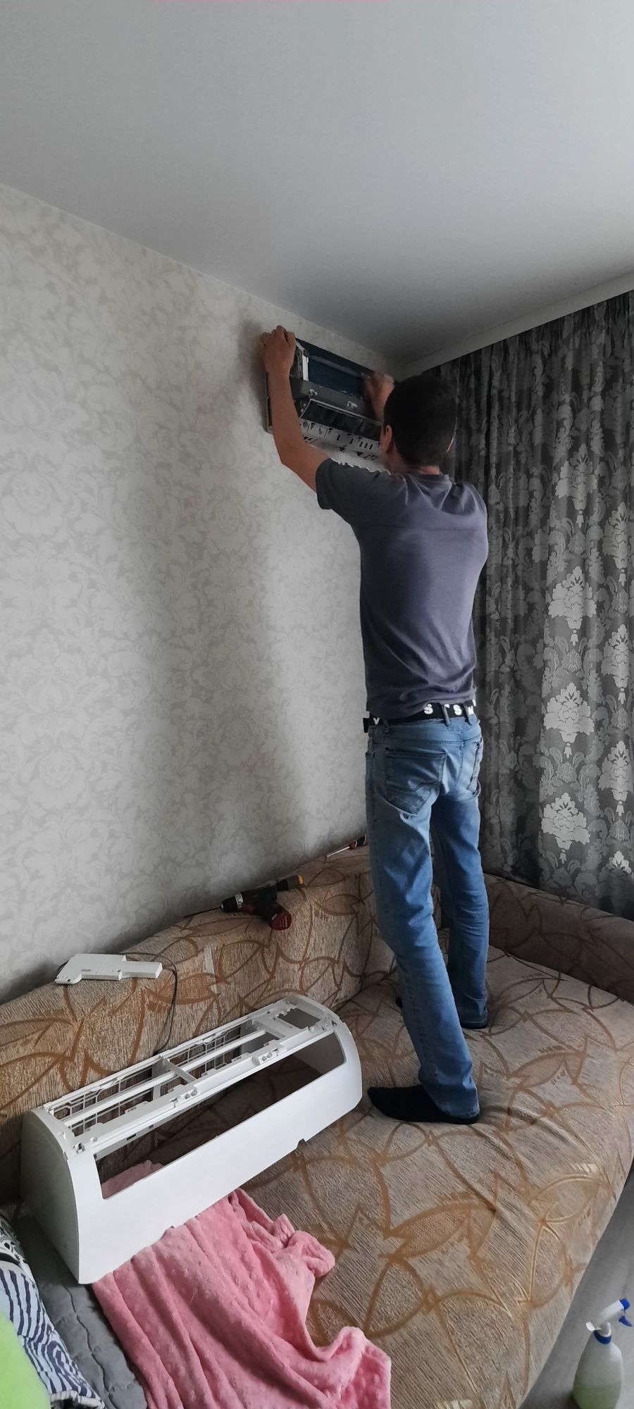 Закладная под Кондиционер , Ремонт, Чистка , Установка Кондиционера