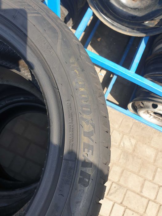 Шина 1шт 225/50 R17 98W Goodyear Vector 4 Season Gen-3.