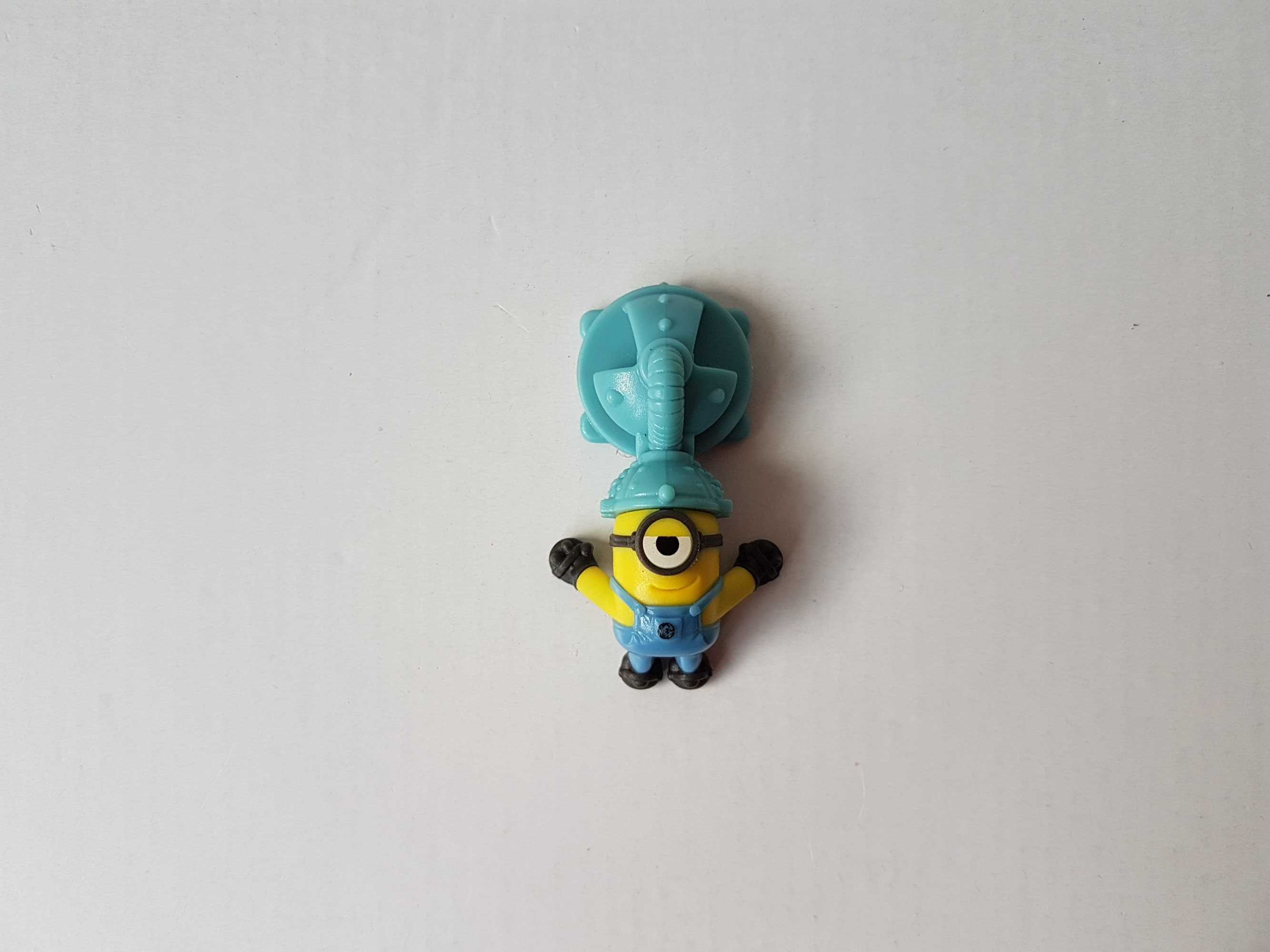 Figurki Minionki Minionek w kosmosie Minionek w pojeździe