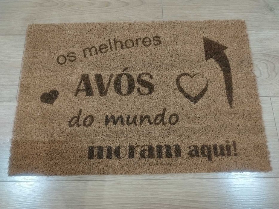 Tapete personalizado com logo ou nome