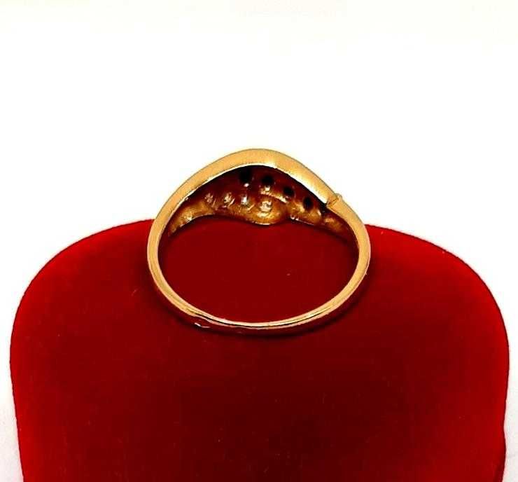 Złoty pierścionek z Cyrkoniami PR.585 W:3,05gr R.17 InterSKLEP