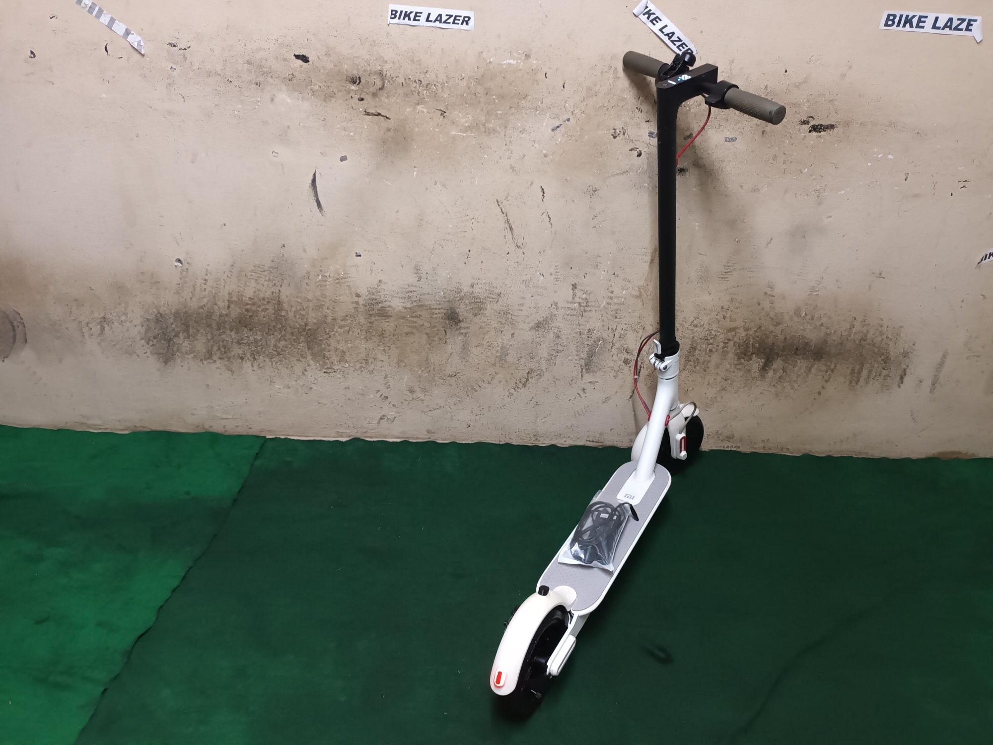 Trotinete Elétrica Dobrável Xiaomi Como Nova Barata
