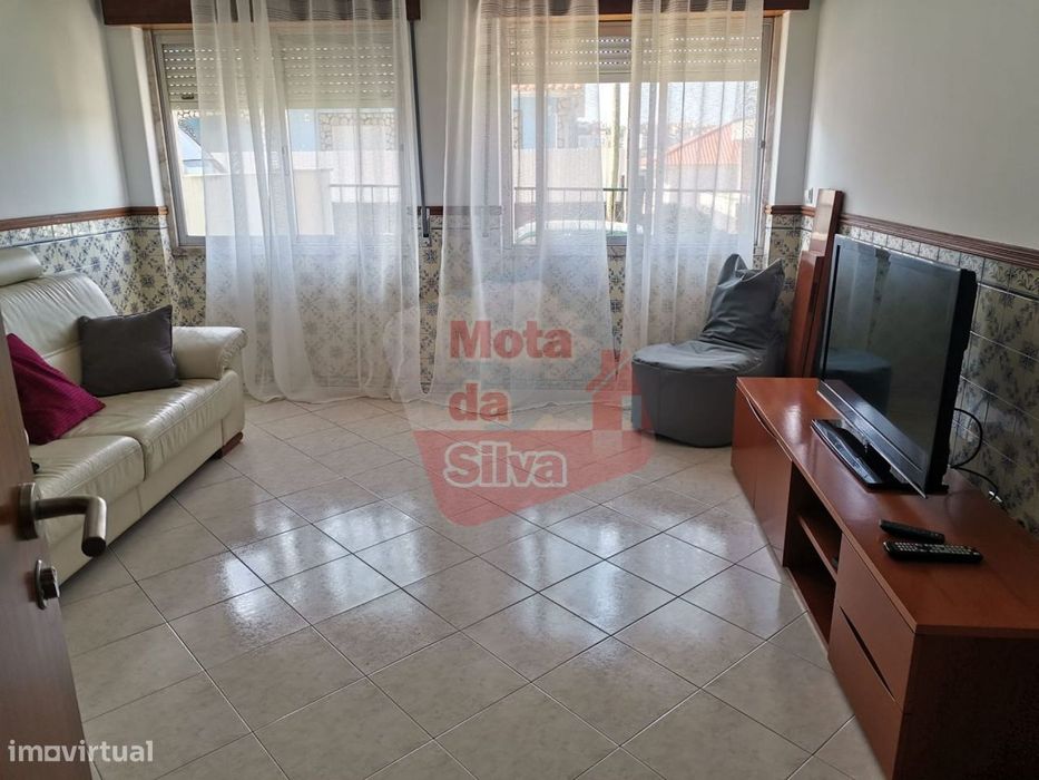 Excelente Quarto na Sobreda da Caparica Almada