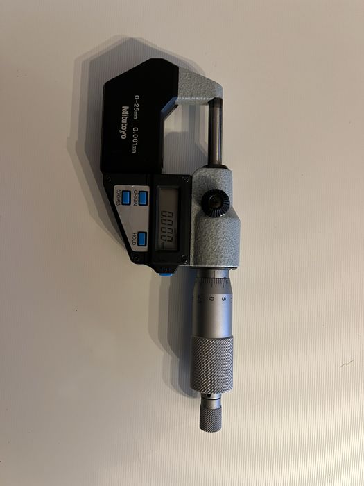 Micrometro mitutoyo