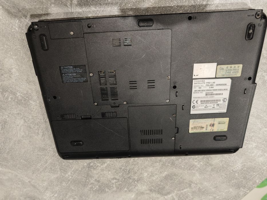 Toshiba satellite Pro L40 uszkodzony