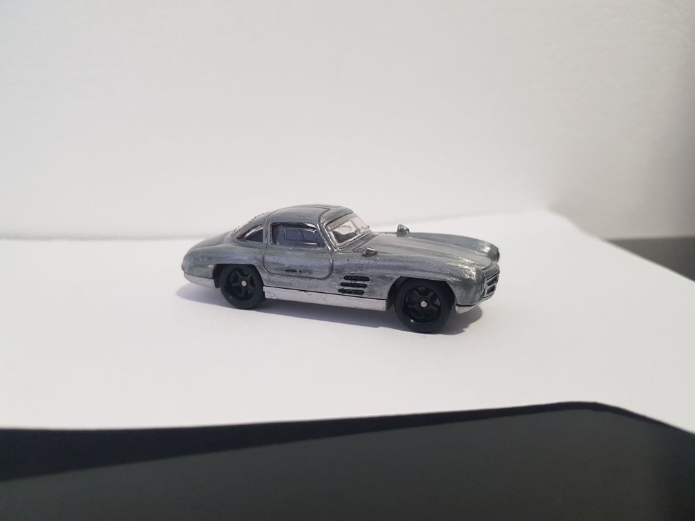 Hot Wheels Mercedes 300 SL Custom Raw