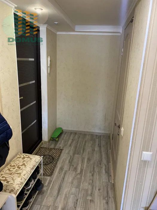 Продам 1 комн ЖК "Радужный" с ремонтом и мебелью на Таирова!