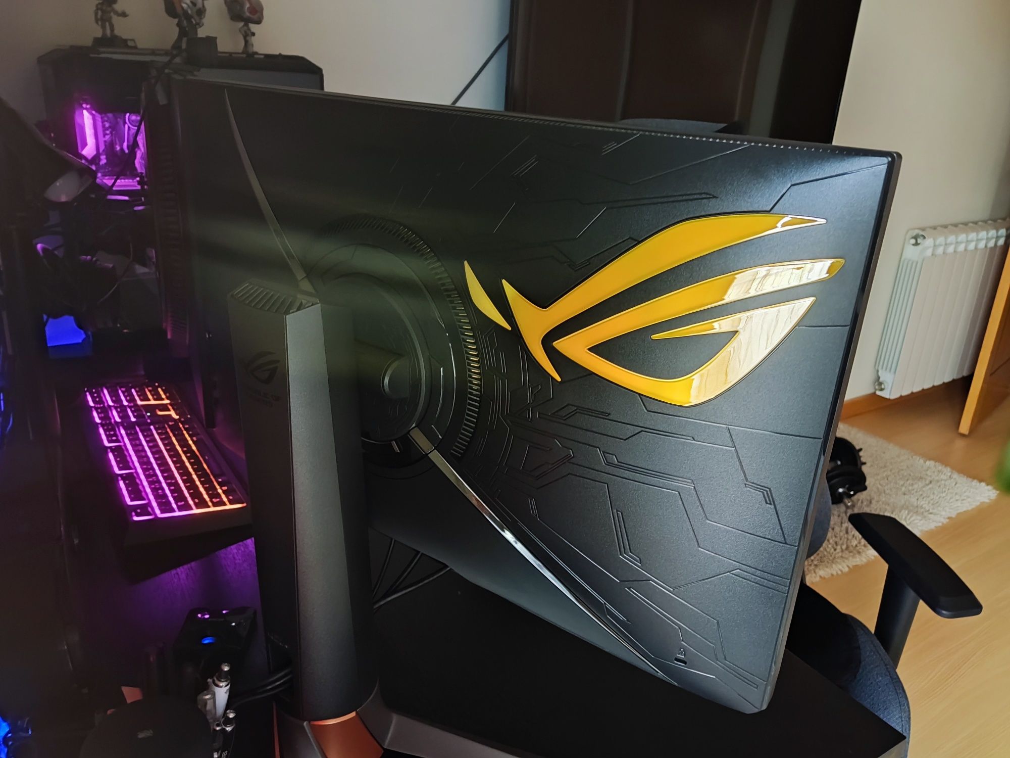 Monitor 4K  IPS 27 polegadas ASUS ROG Swift (PG27UQR)