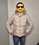 Kurtka Bershka 166cm