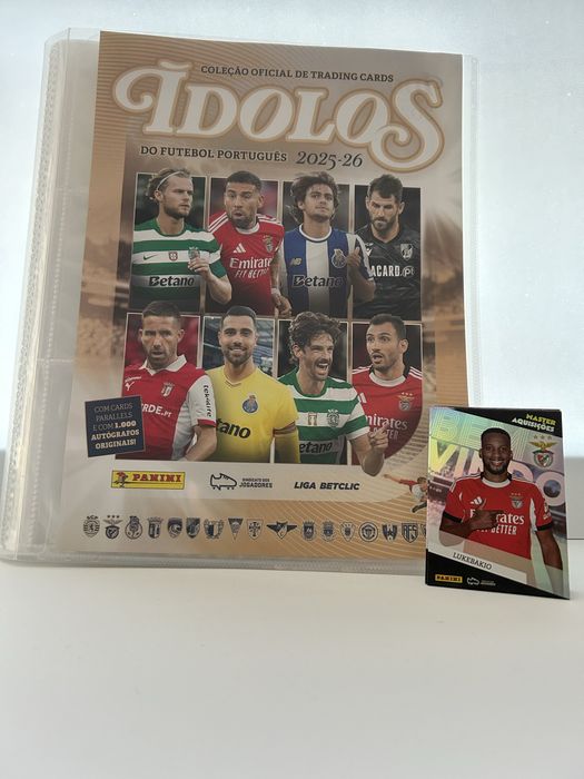 Panini Ídolos 2025/2026