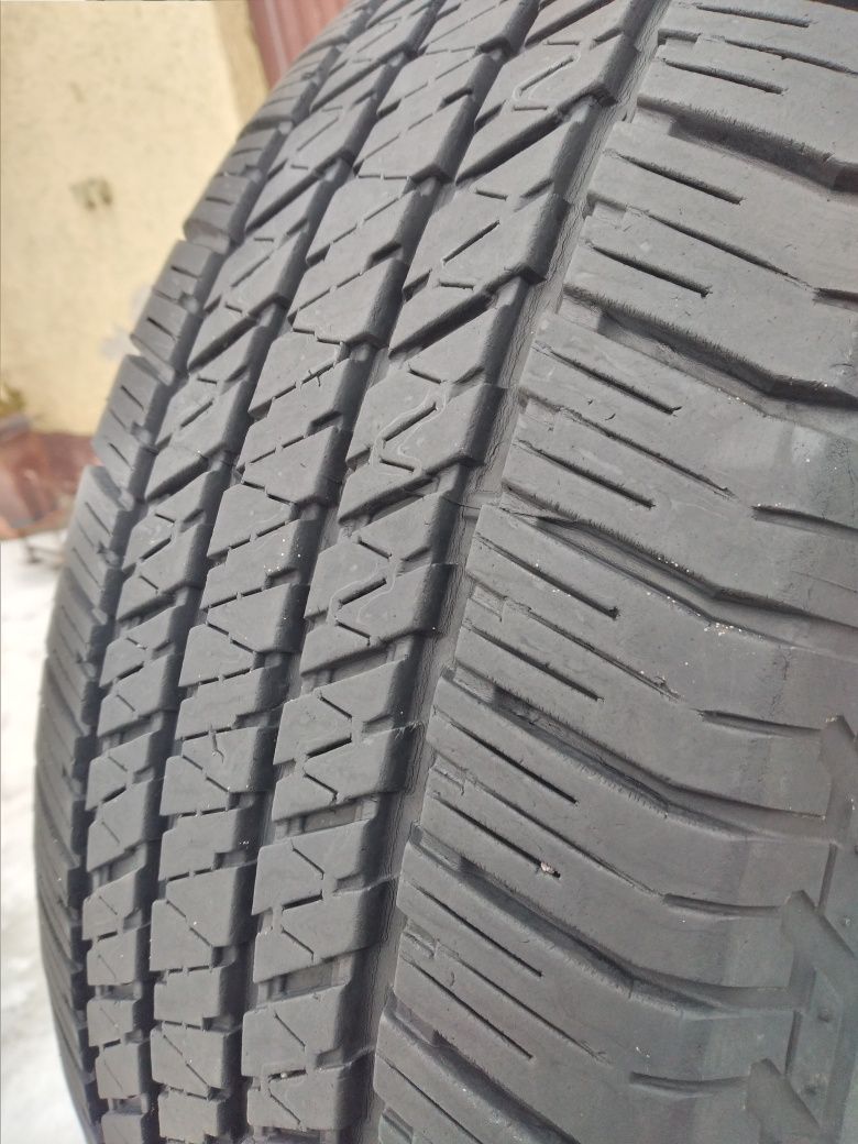 Шини літні 265.60R18 bridgestone