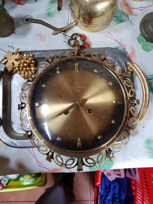 Sprzedam zegar ścienny  resobaker