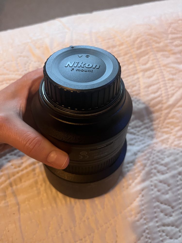 Продам. Nikon Nikkor 85mm 1:1.8g ціна 16000грн