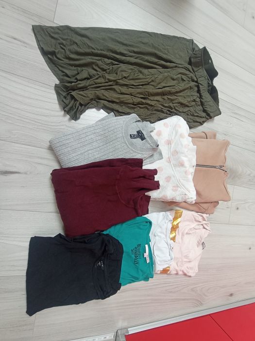 Paka ubrań damskich