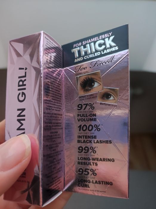 Tusz do rzęs Damn Girl mini