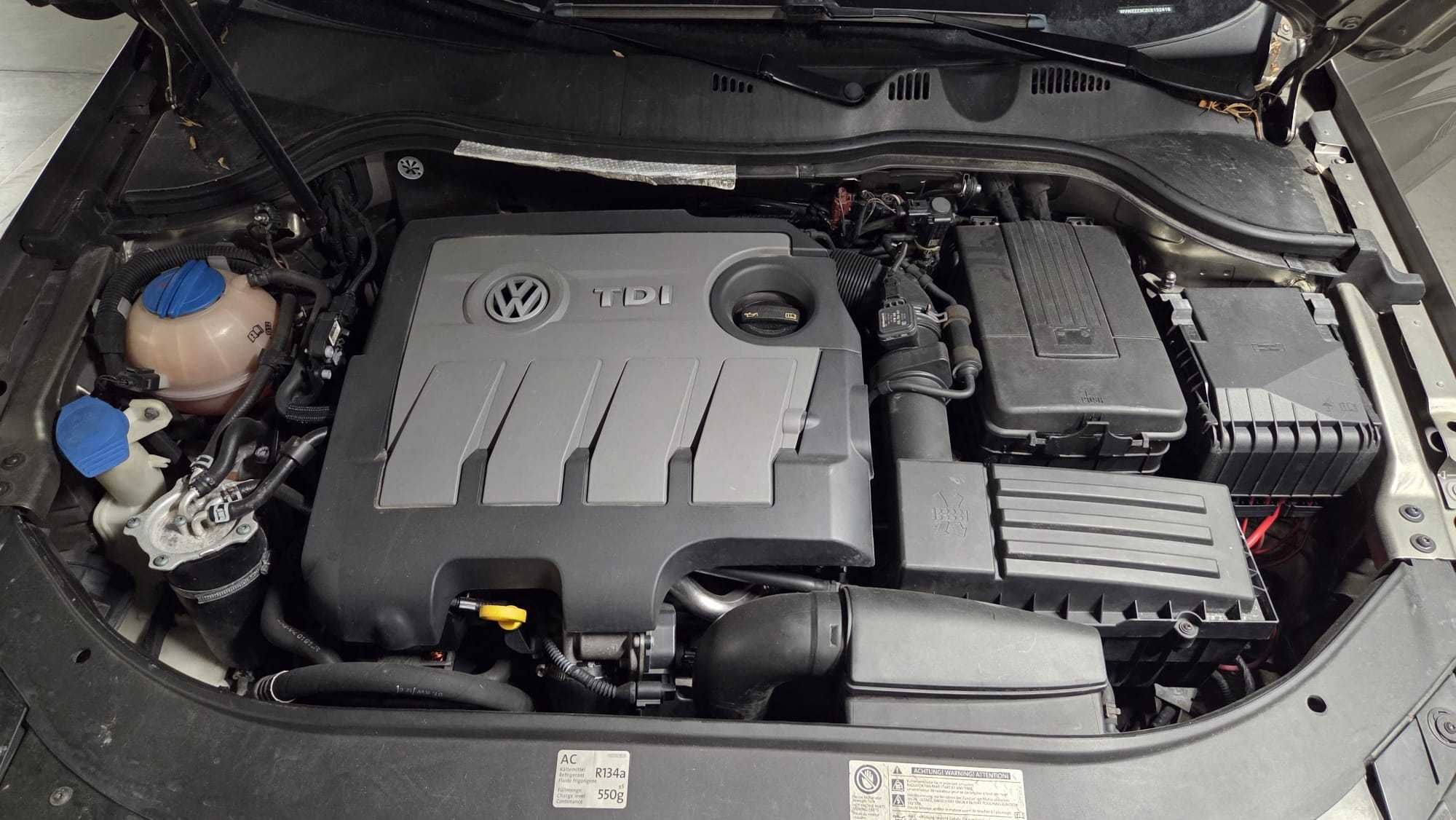 VW PASSAT Confortline Bluemotion