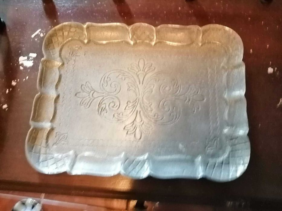 tabuleiro antigo prateado