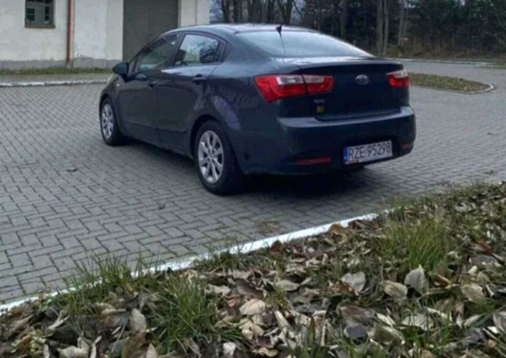 Kia Rio sedan 2014