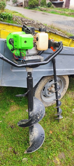 Оренда.Мотобур з двома шнеками.10 см і 20 см