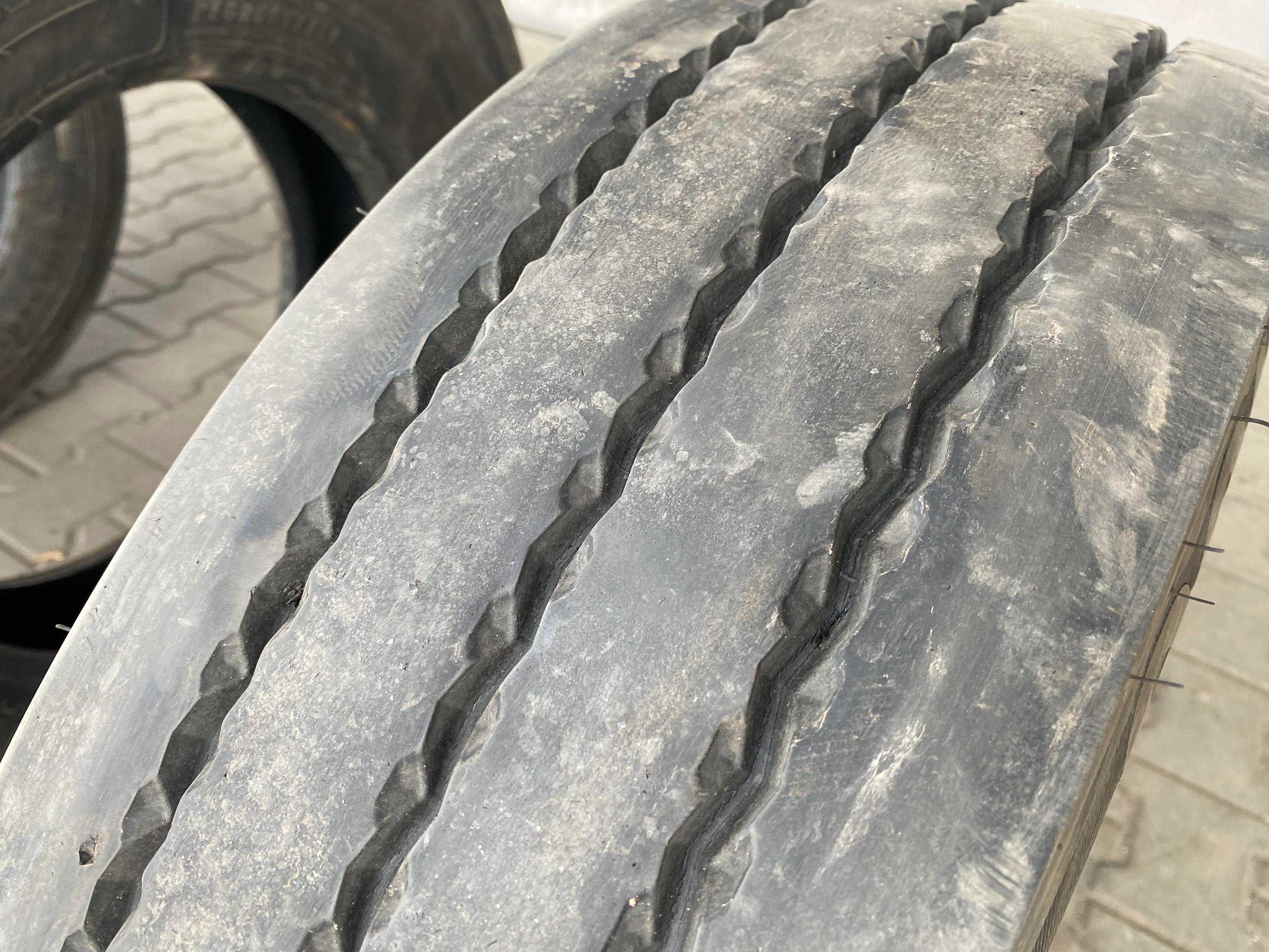 Opona 215/75R17.5 CONTINENTAL HTR2 Naczepowa 10mm