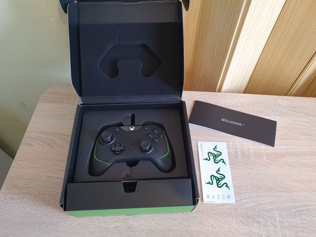 Pad Xbox Series X Razer Wolverine V2