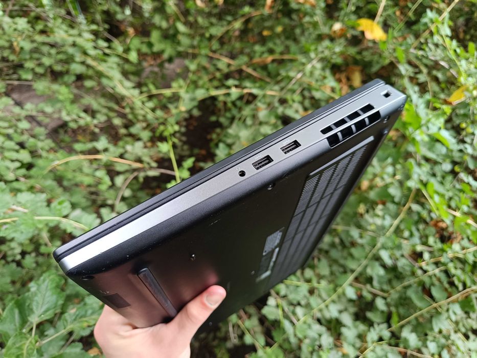 6 ядер, Ігровий ноутбук DELL (i7 8750H/16gb/512gb/Nvidia Р1000 4GB)