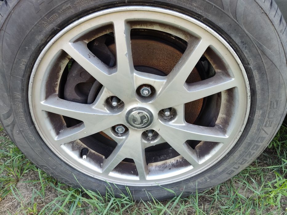 Felgi Aluminiowe Alufelgi R 16 5x120 Opel Insignia