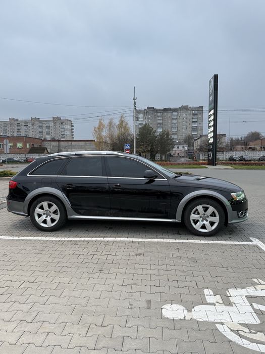 Audi A4 Allroad 2013