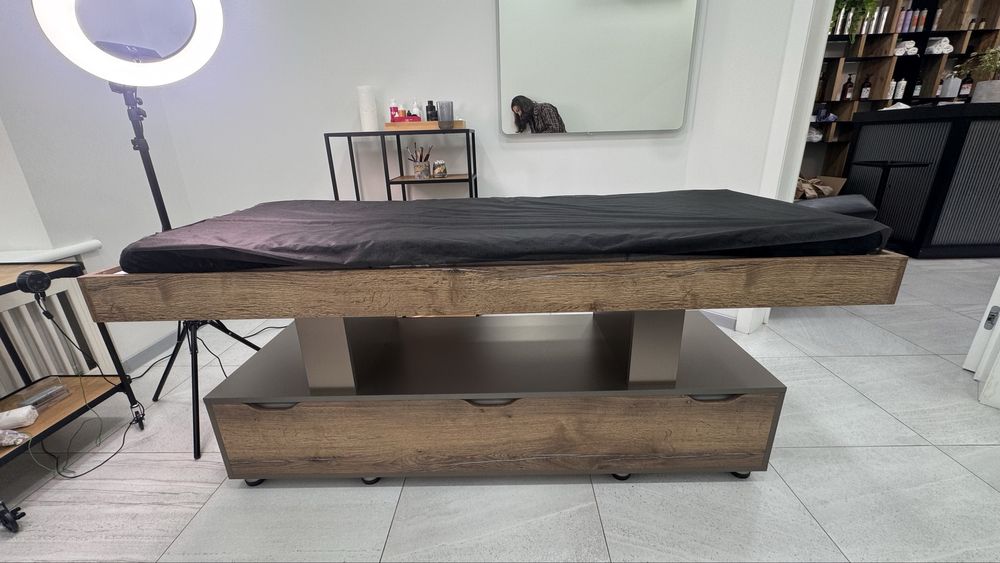 Кушетка для бьюти мастера