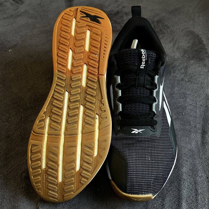Чоловічі кросівки Reebok nanoflex. P. 44,5.