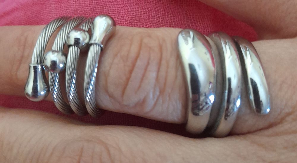 Anéis em aço, marca "Stone"