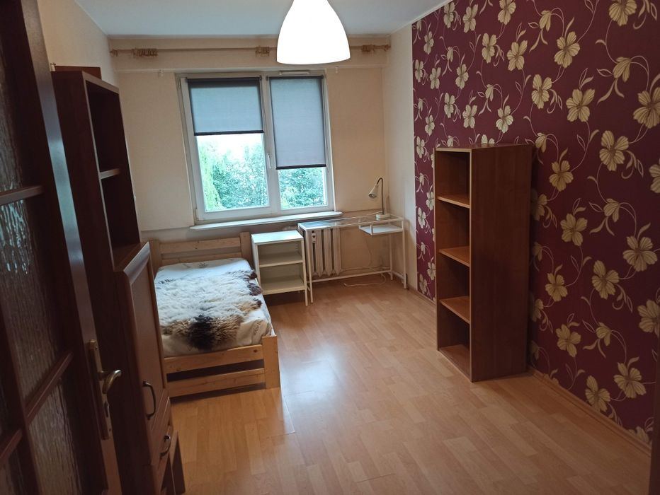 Wynajmę pokój jednoosobowy  dziewczynie.