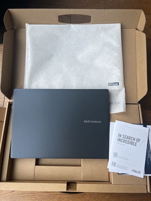 Asus Vivobook X1407Q – lekki, szybki laptop, Nowy! Gwarancja!