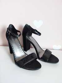 Buty na obcasie czarne sandałki wyjściowe eleganckie na wesele 41 catw