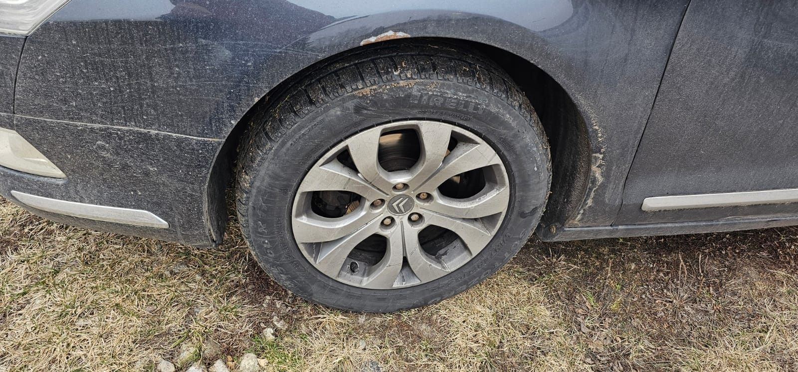 215/60/17 komplet koła alufelgi Citroen C5 opony