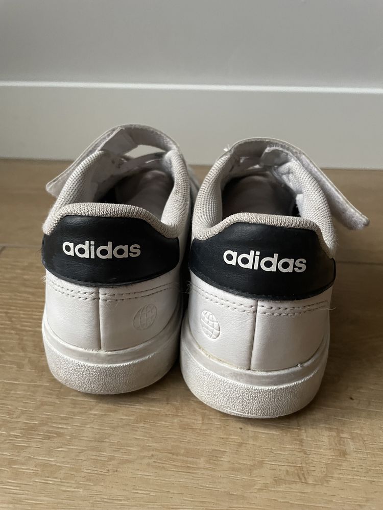 Buty sportowe adidas rozm.34