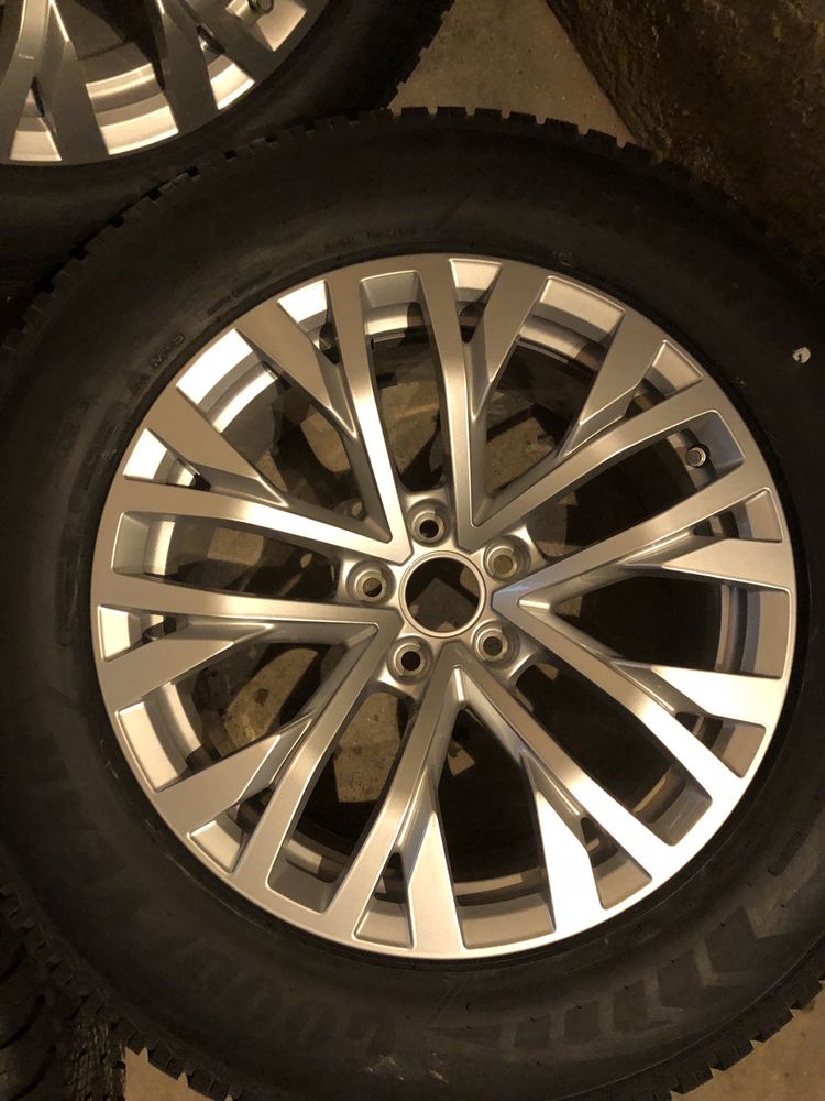 Koła nowe aluminiowe VW Touareg III opony 255/60R18